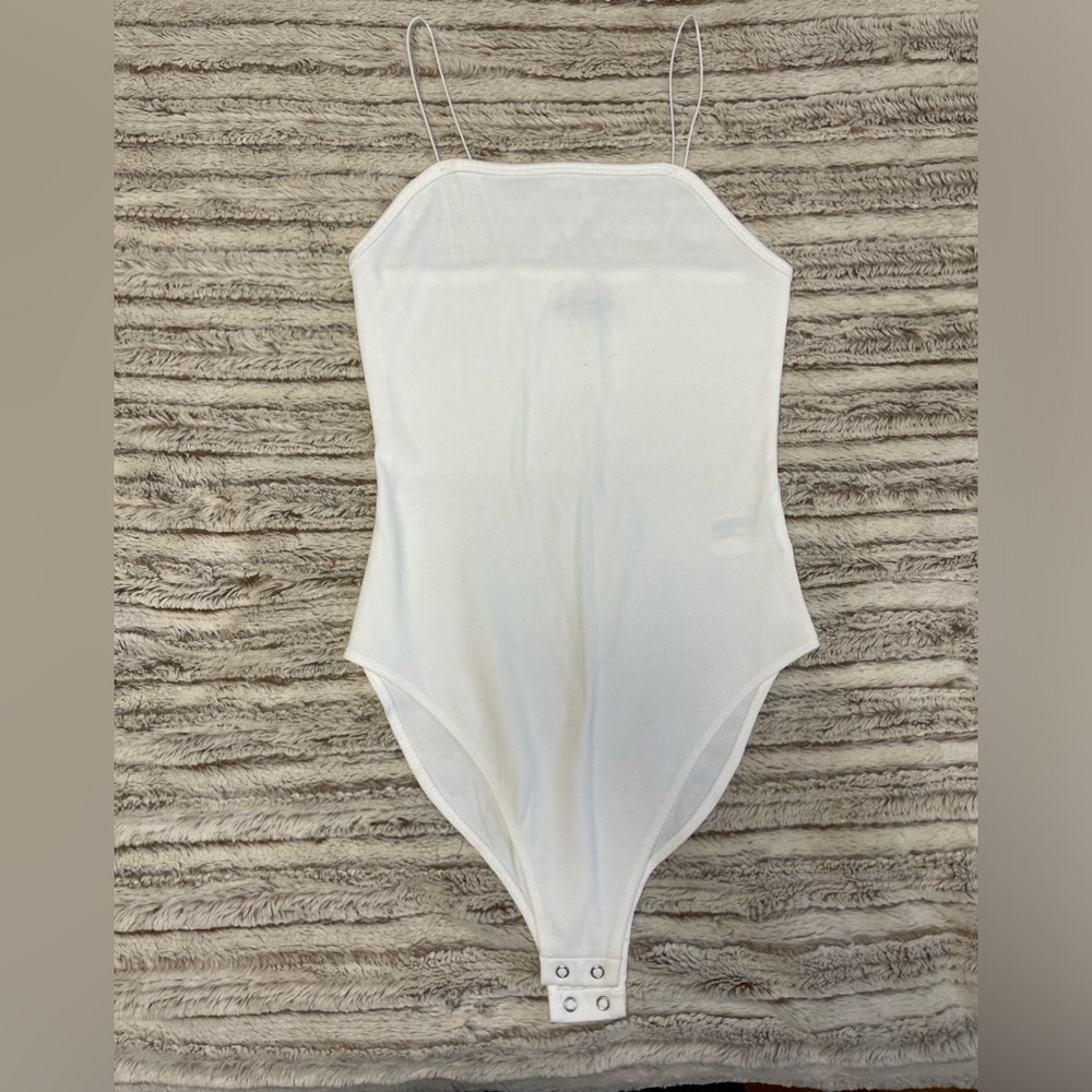 Wild Fable spaghetti strap bodysuit sz S